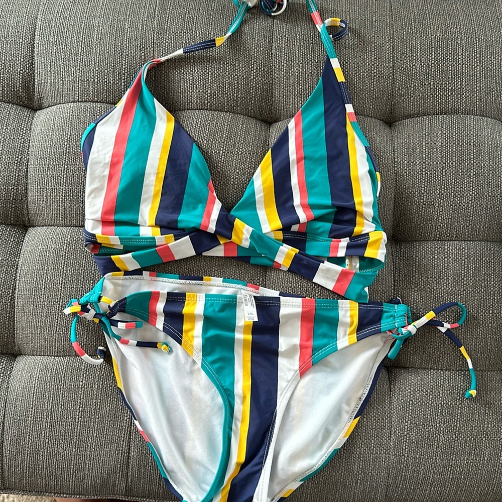La Vie en Rose striped bikini, bottoms L, top XXL.